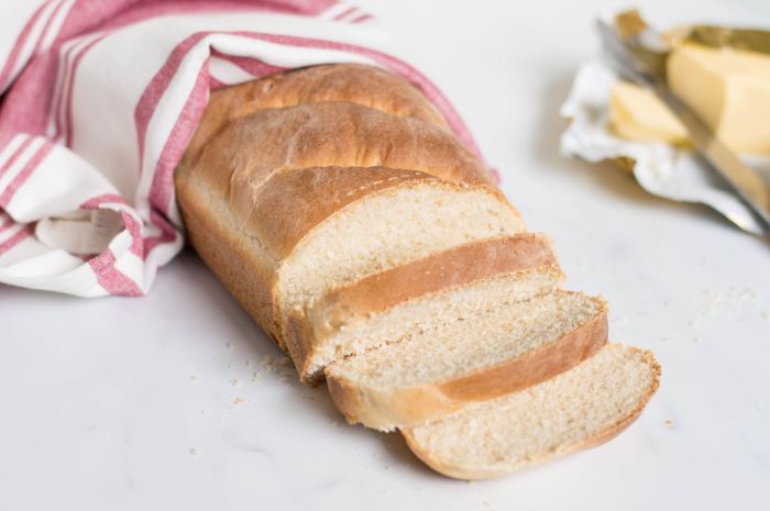 Loaf wholefully rack yeast sandwiches completely slices Loaf wholefully rack yeast sandwiches completely slices