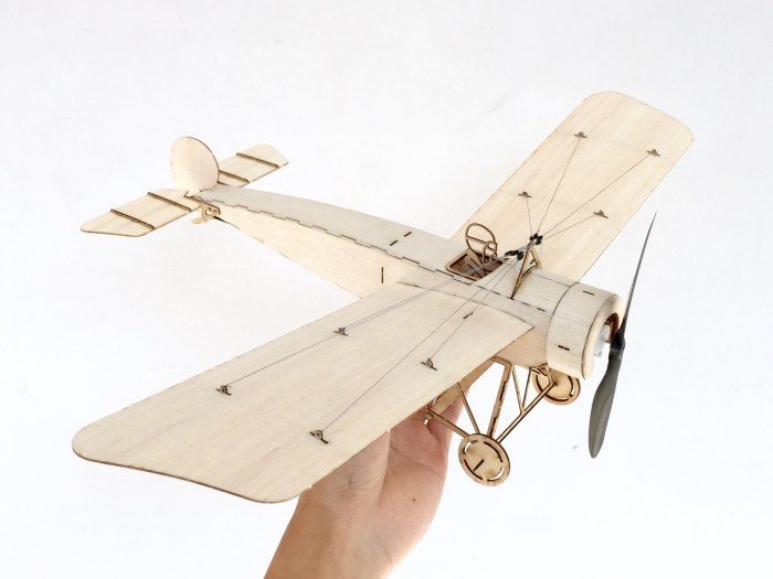 How to Build a Model Airplane: 8 Model Airplane Kits for Beginners