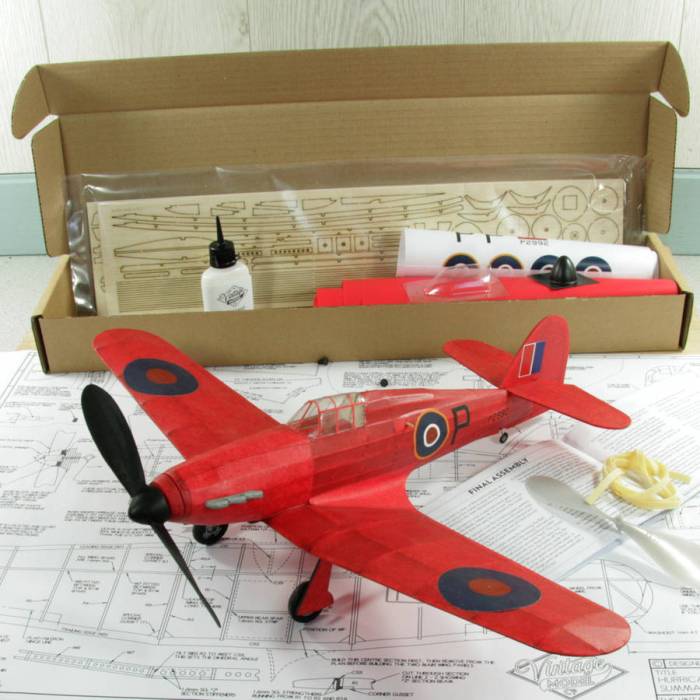 How to Build a Model Airplane: 8 Model Airplane Kits for Beginners