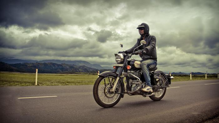 How to Travel the World on a Motorcycle: 8 Tips for Motorcycle Travel